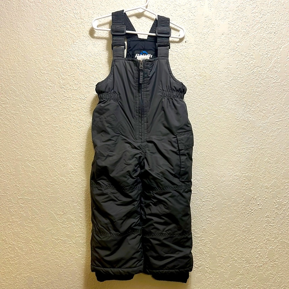 Rawik Snow Pants Size 4. In great shape. Grey, no stains or holes.